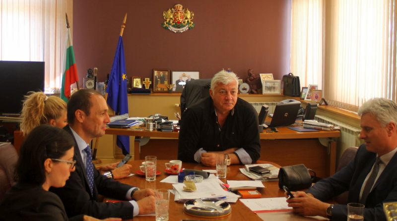 Областният управител обсъди с ръководството на EVN България важни инвестиционни проекти