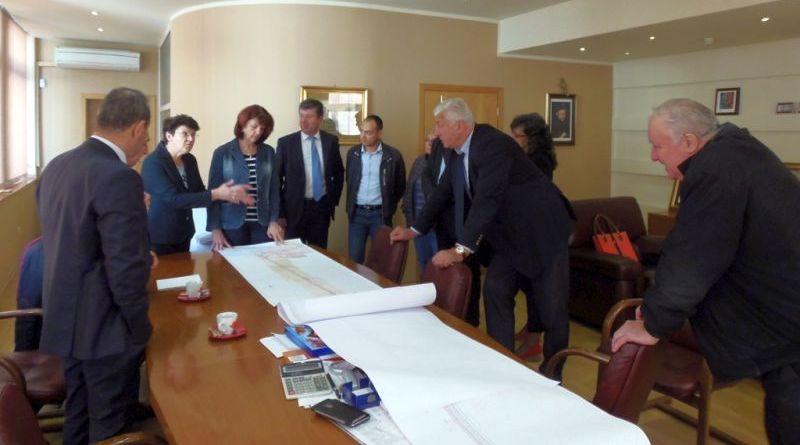 Здравко Димитров свика среща относно изграждането на кръгово кръстовище на изхода на Пловдив
