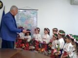 Лазарки зарадваха служителите в Областна администрация – Пловдив