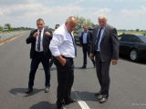 Премиерът Бойко Борисов и областният управител Здравко Димитров направиха инспекция на рехабилитацията  на две от най-важните пътни артерии в областта