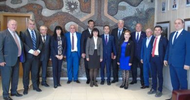 Областният управител на област Пловдив бе удостоен за почетен член на Клуба на консулите в Пловдив