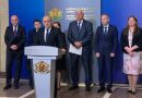 Областният управител получи похвала за внедряването на пилотния проект „Посещаемо и безопасно училище“ Областният управител получи похвала за внедряването на пилотния проект „Посещаемо и безопасно училище“