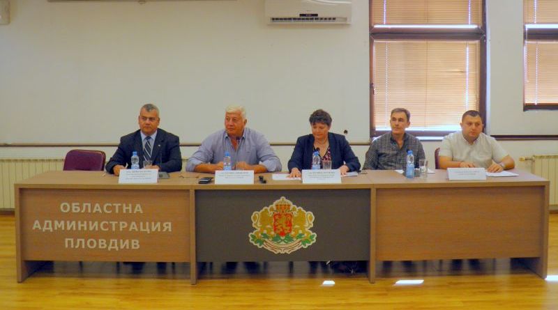 Областният управител Здравко Димитров откри извънредното заседание на Областната комисия по безопасност на движението