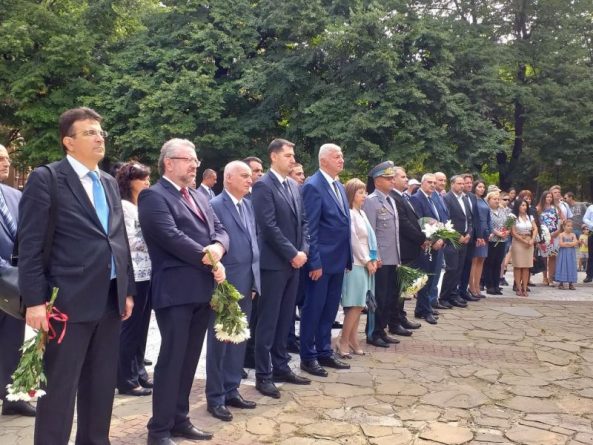Областният управител присъства на тържествата по случай 6-ти септември, ден на Съединението и на град Пловдив