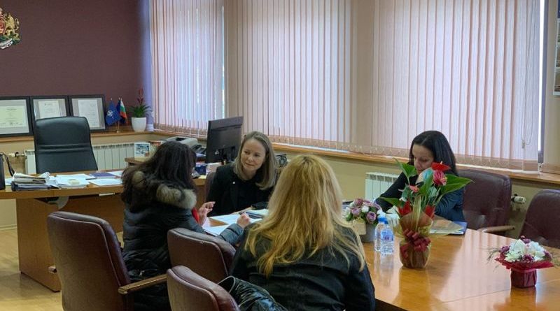 В приемния ден на областния управител жители на Пловдив и областта потърсиха съдействие за решаване на различни проблеми