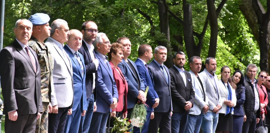 Пловдив почете Ботев и загиналите за свободата ни