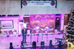 Коледен концерт на таланти от СУ „Цар Симеон Велики“ обра овациите в Областна администрация