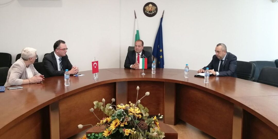 Областният управител и генералният консул на Турция активизират сътрудничеството с Истанбул, Одрин и Бурса