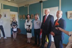 Посланик Олеся Илашчук откри в Пловдив изложба с икони за националния празник на Украйна