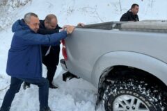 Областният управител на Пловдив: Обстановката в областта се нормализира, шофьорите да се подготвят за зимните условия