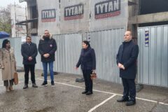 Областният управител даде старт на ремонта на физкултурния салон ПГЕЕ в Пловдив