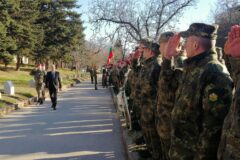 Министър Тагарев и областният управител д-р Зюмбилев участваха в  във възпоменателна церемония по повод 20 години от атентата в Кербала