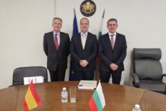 За пръв път двама посланици на среща с областния управител на Пловдив