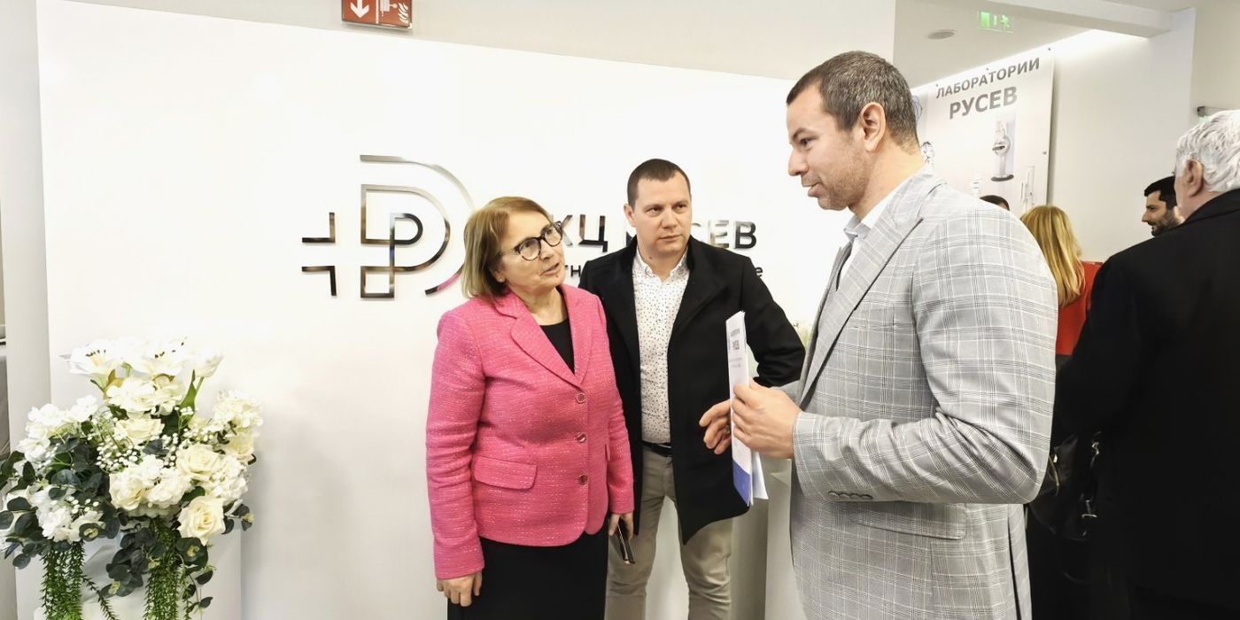В Световния ден на здравето проф. Янчева присъства на откриването на нов модерен медицински център в Пловдив