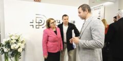 В Световния ден на здравето проф. Янчева присъства на откриването на нов модерен медицински център в Пловдив