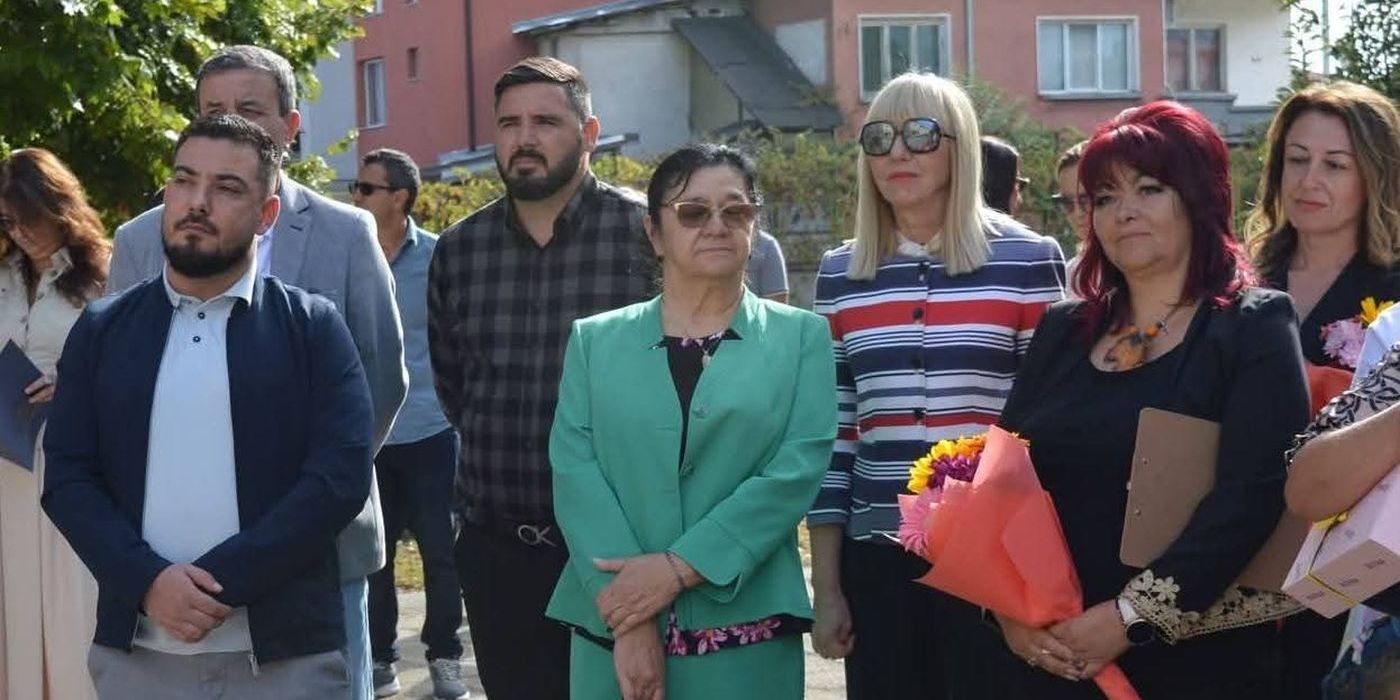 Заместник областният управител Иванка Петкова поздрави учениците на ОУ „Христо Ботев“ в Крумово за началото на учебната година