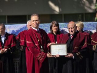 28092026-02-002